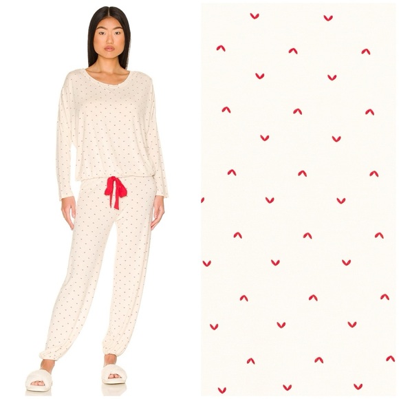 Eberjey Gisele The Slouchy Set in Envelope Heart, Bone & Haute Red Pajama Set XS - Picture 1 of 15